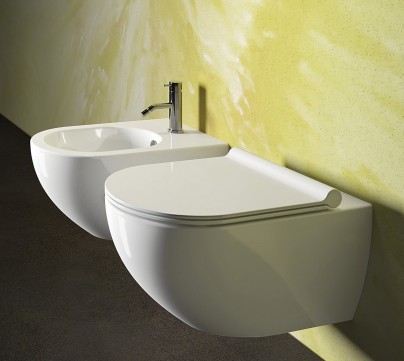 Catalano_Sfera_Rimless_pakabinamas_klozetas_su_plonu_soft_close_dangiu_SN8