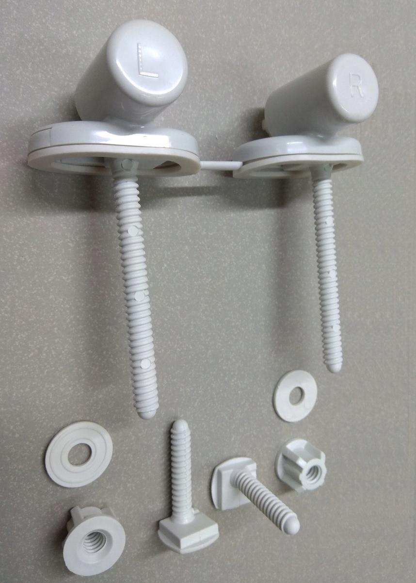 Zawiasy-wolnoopadajace-do-desek-Cersanit-K99-0099-Cechy-dodatkowe-deska-antybakteryjna